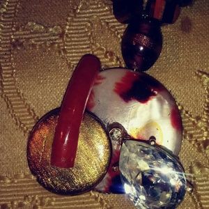 Statement piece necklace