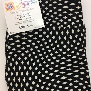 LuLaRoe OS Black/White Leggings