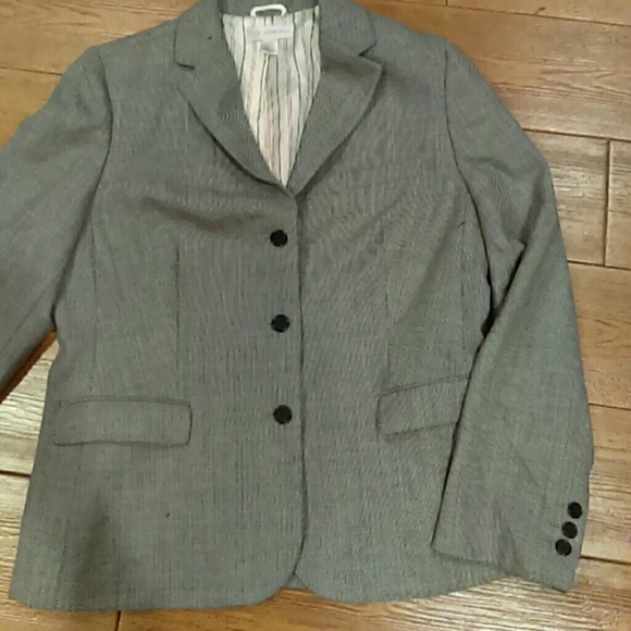 Petite Sophisticate Women's Maroon Blazer Size 0 by Petite Sophisticate