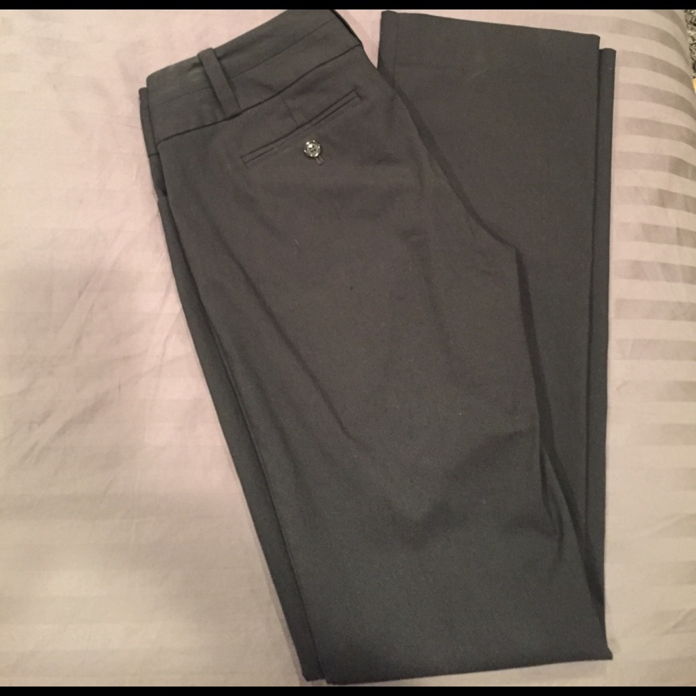 The Limited exact stretch boot cut pants 6 LONG