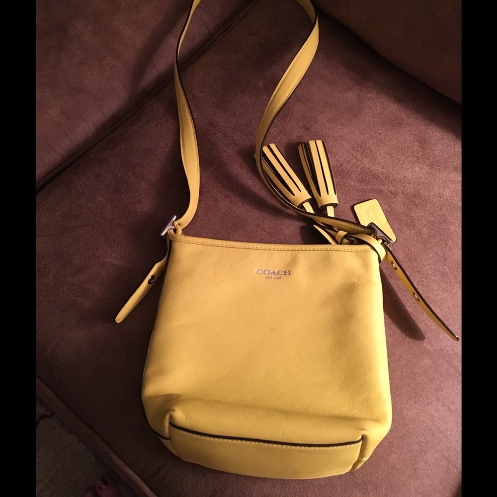 Coach 19901 Legacy Lemon Cross Body Bag - Picture 2 of 3
