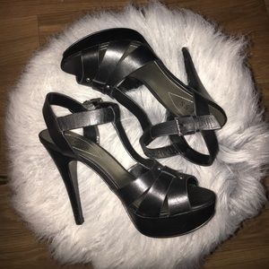 Guess platform heels