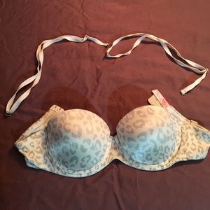 PINK strapless bra with straps