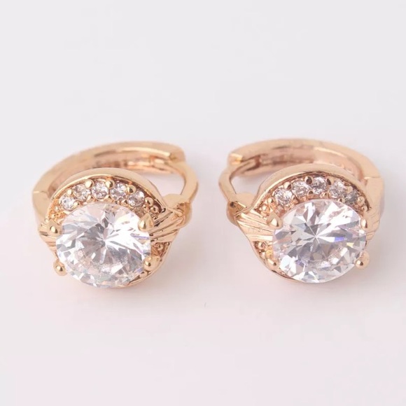 White Topaz Gemstone & 18K Gold Huggie Earrings - Picture 3 of 7