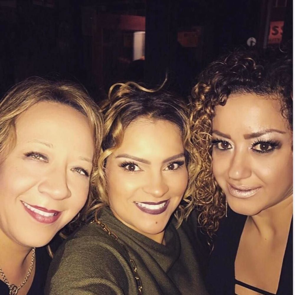 Meet your Posher, Claudia