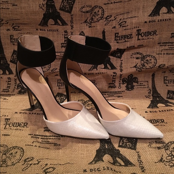 Brand new in box dress shoes 8.5  4" heel - Picture 1 of 4