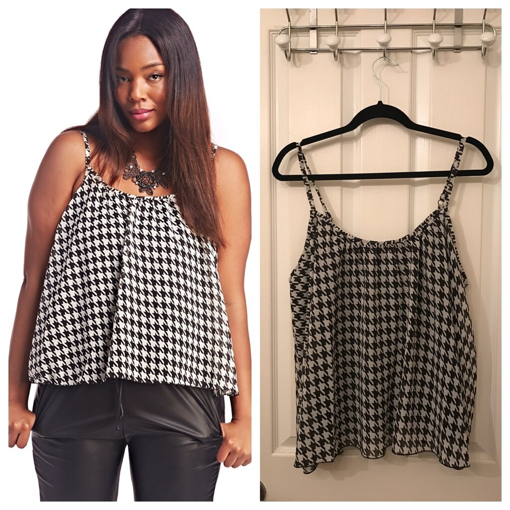 Plus Size Houndstooth Tank Top