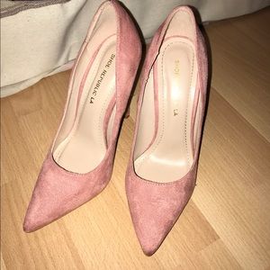 Dusty rose pink suede pumps 🌷 4inch heels