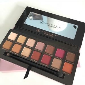 Modern Renaissance Palette