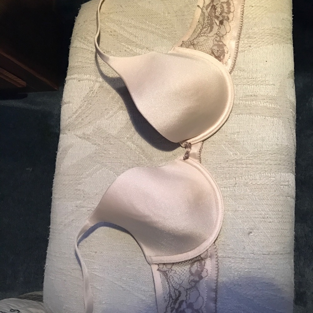 Vera Wang Bra 34C