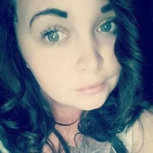 Meet your Posher, Kaela