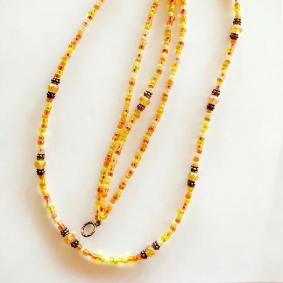 Handmade Swarovski accented necklace and bracelet - Picture 4 of 4