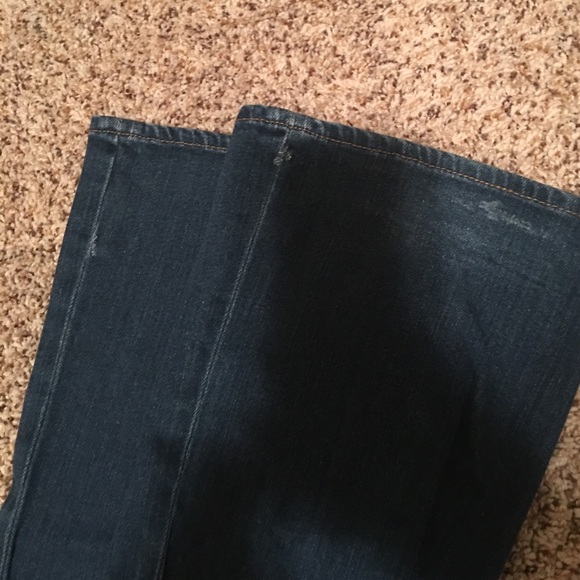 Pink Jeans - Picture 2 of 3