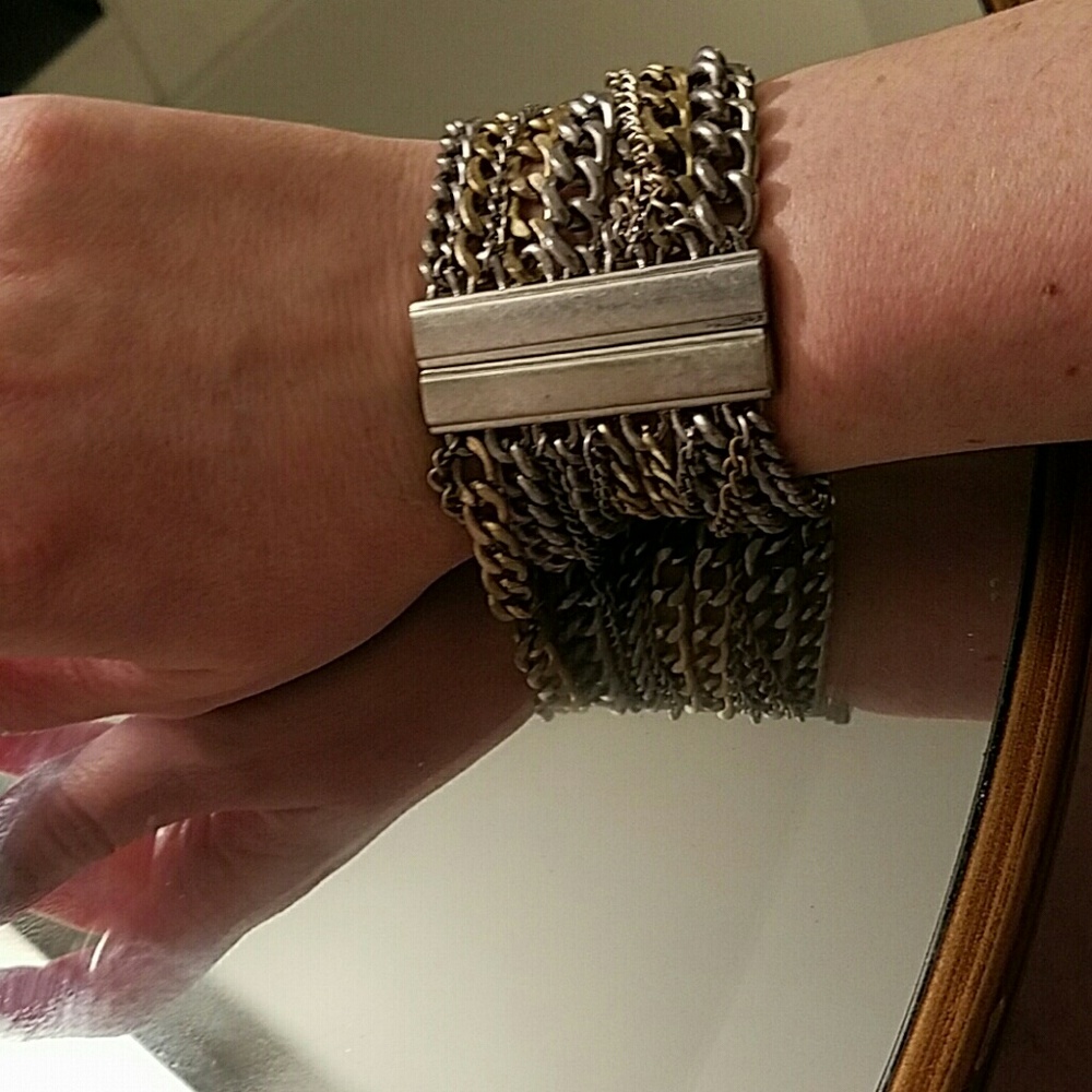 Multi chain bracelet gold and silver