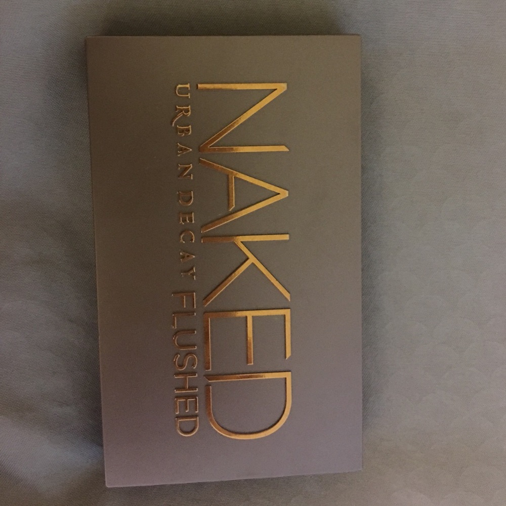 Urban Decay Naked Flushed — Native