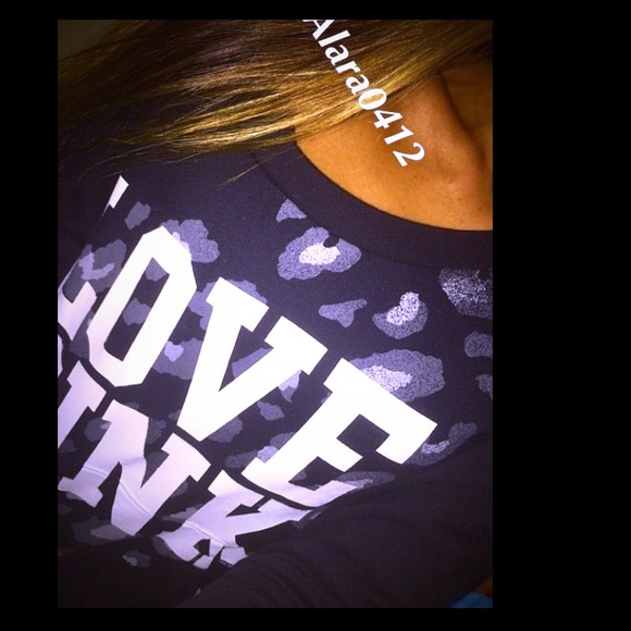 LIKE NEW VS PINK CHEETAH BLACK SWEATSHIRT CREW - Picture 3 of 8