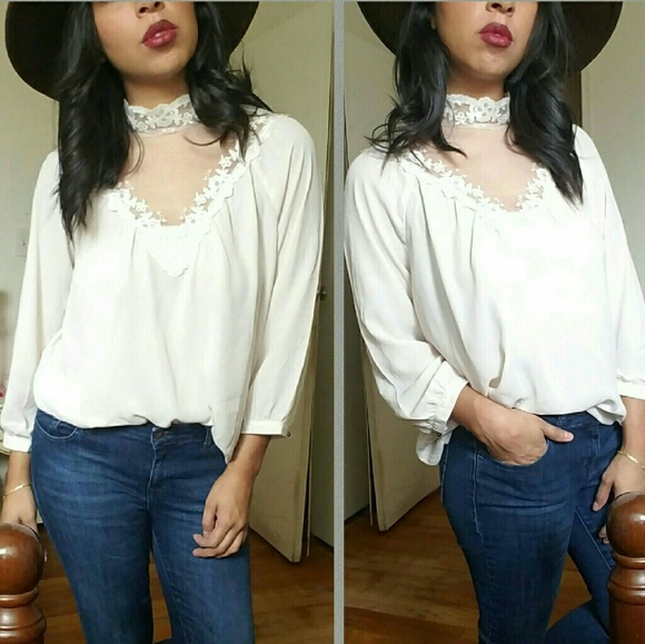 ROMANTIC CREAM MESH FLORAL TOP - Picture 2 of 5