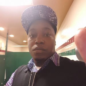 Meet your Posher, Thomas