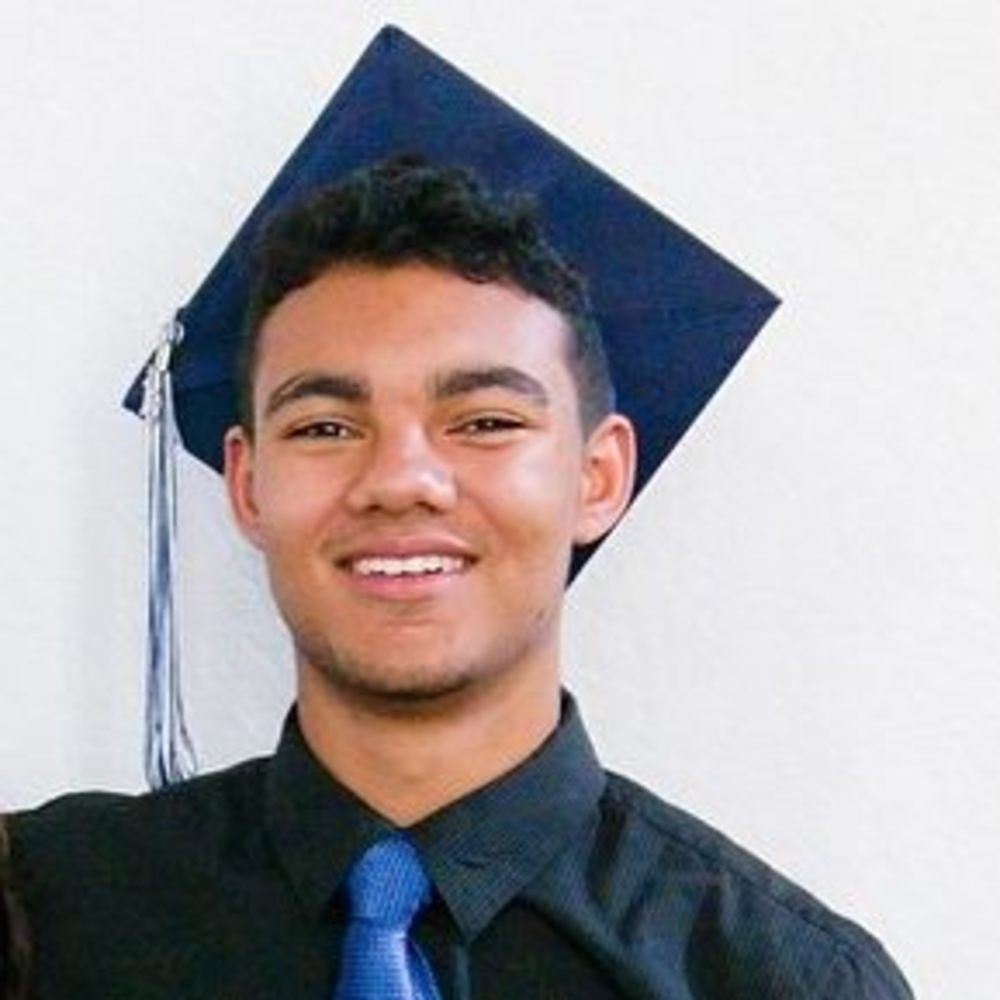 Meet your Posher, Derek