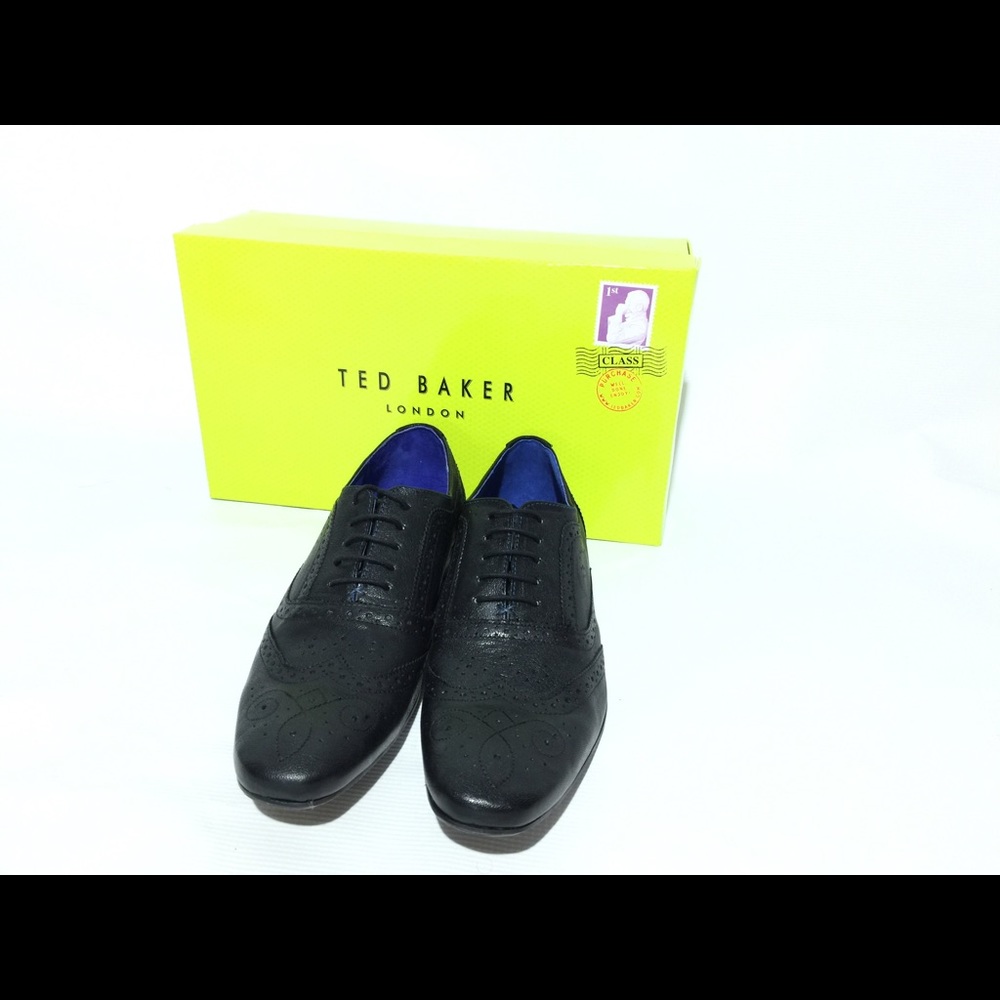 Ted baker London dress shoes