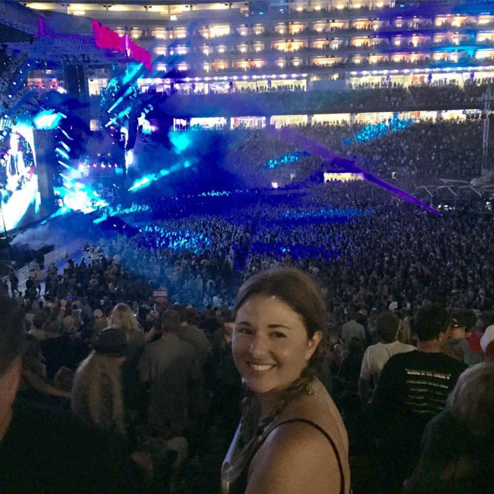 Meet your Posher, Nicky