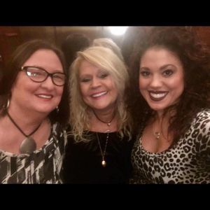 Meet your Posher, Debbie