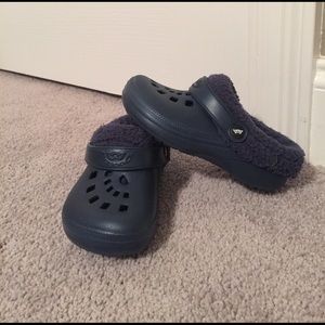 Fleeced lined crocs