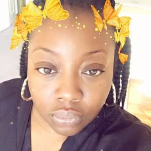 Meet your Posher, Launia