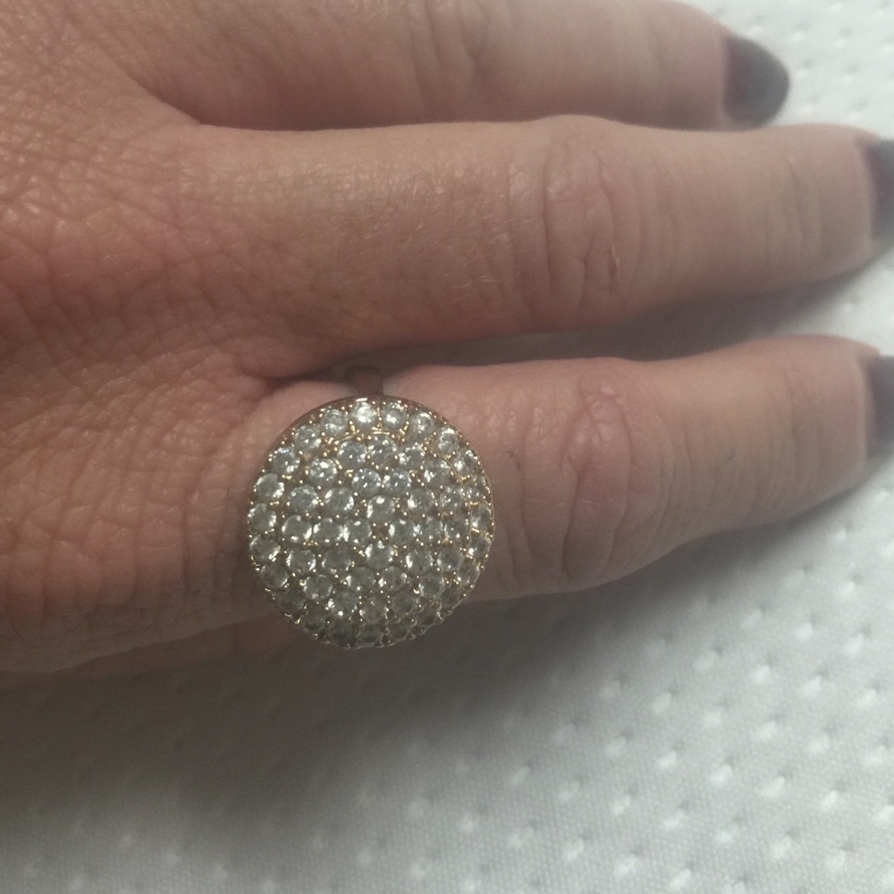 Round CZ ring