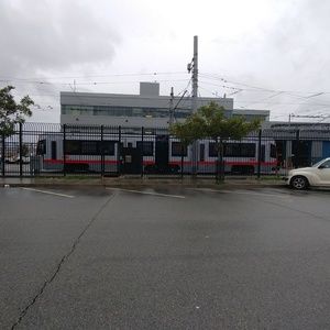 Meet your Posher, Gregory