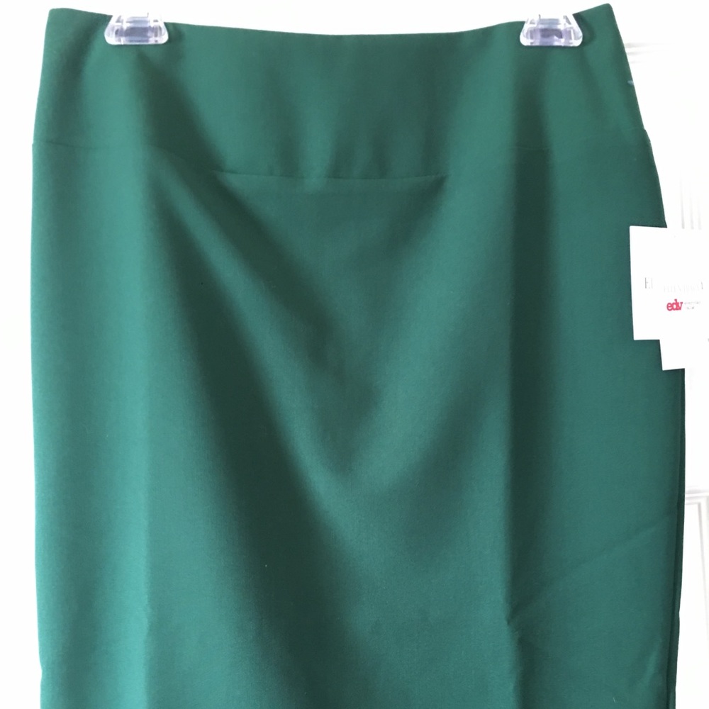 Evergreen skirt