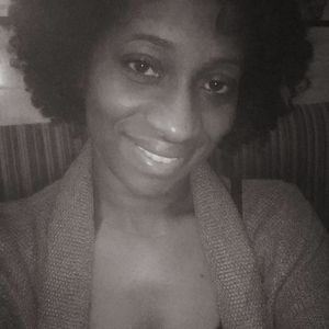 Meet your Posher, Latoya
