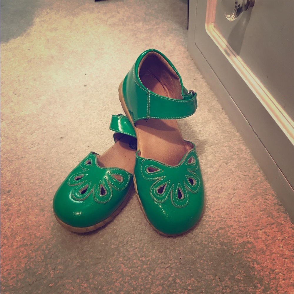 Livie and Luca Petals Green size 12