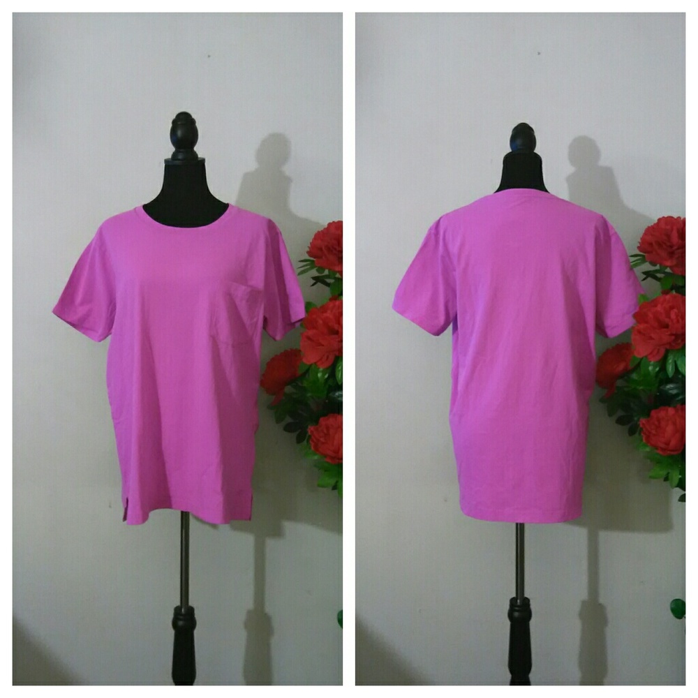 SOLD Brand New VS Pink Short Sleeve Pocket Tee