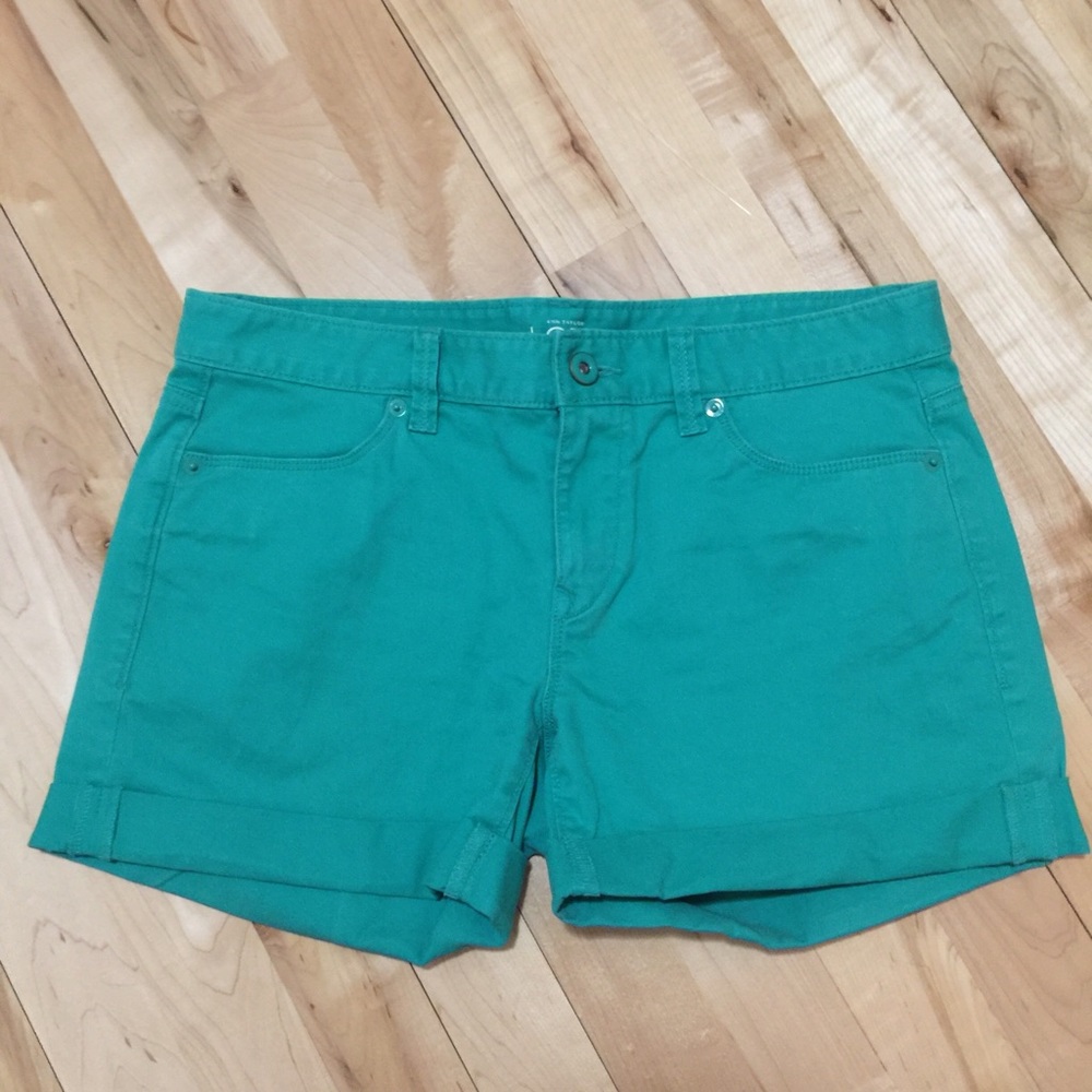🎀LOFT denim short size 2