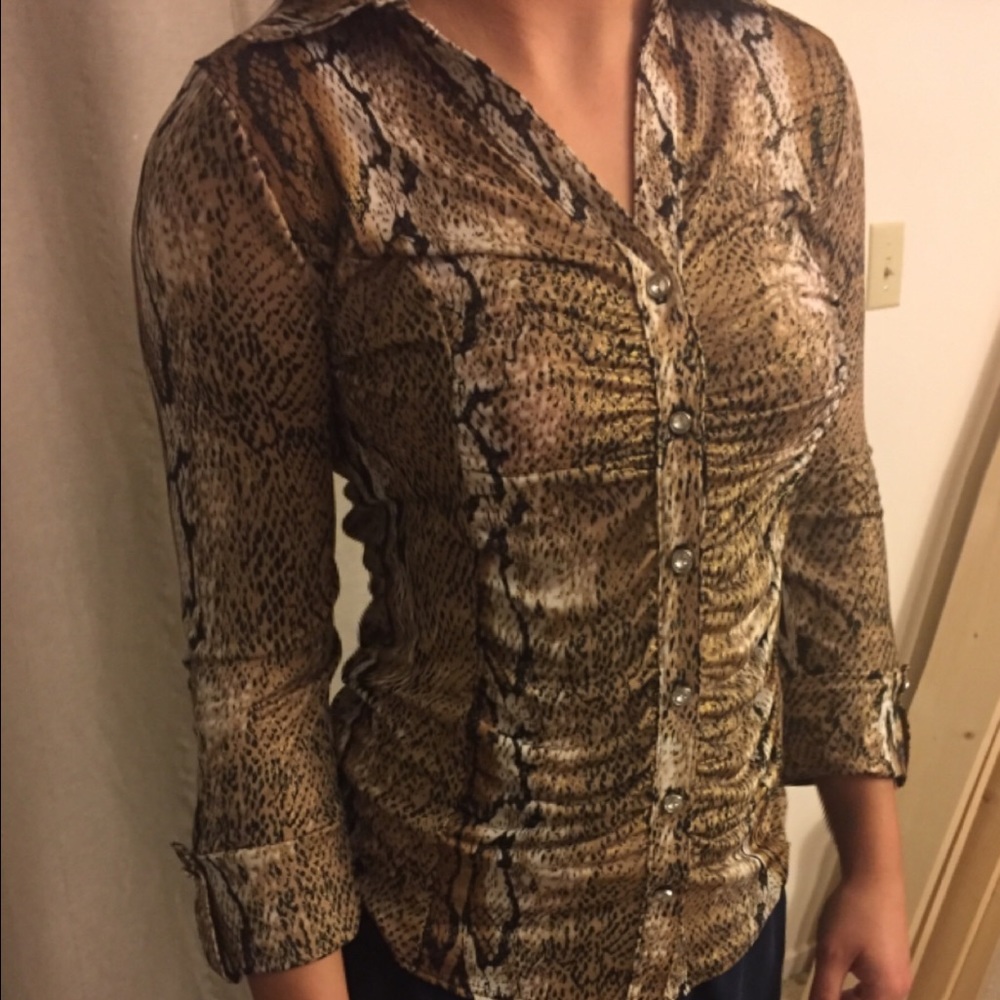 Inc button up print