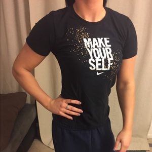 Nike tee shirt