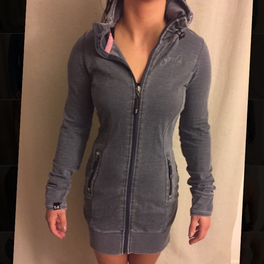 Sweatshirt dress