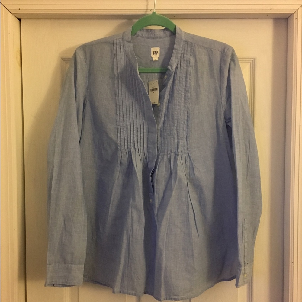 Gap Shirt