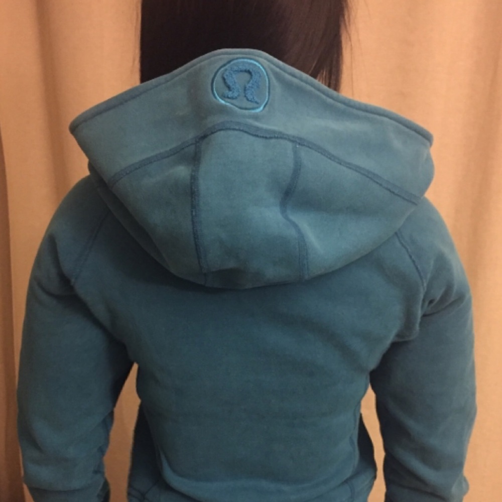 Lulu lemon sweat shirt