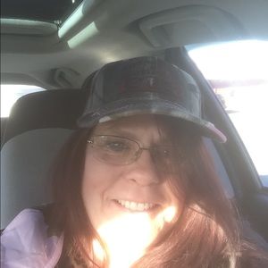 Meet your Posher, Robin