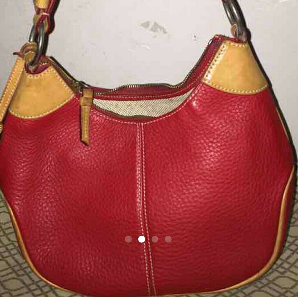 SOLD. AUTH SMALL PURSE DOONEY & BOURKE