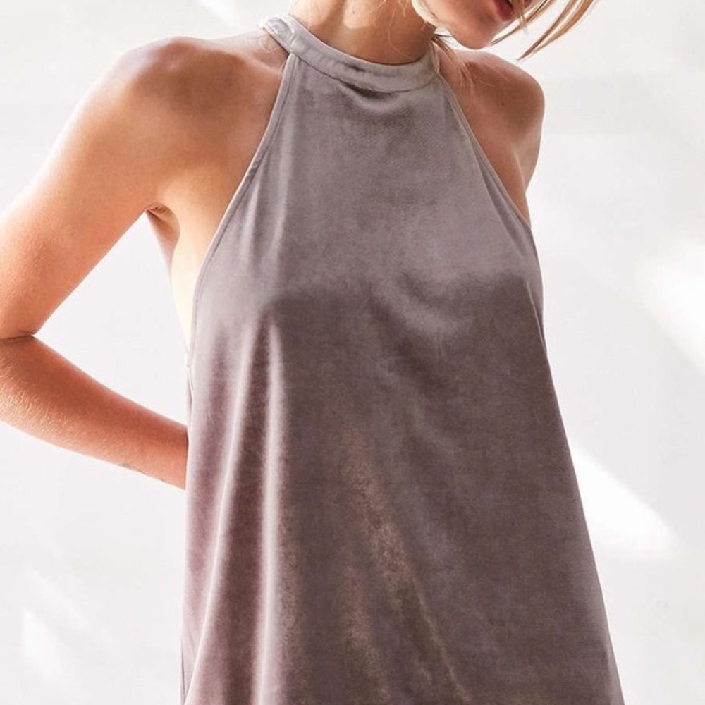 lace and velvet high necK