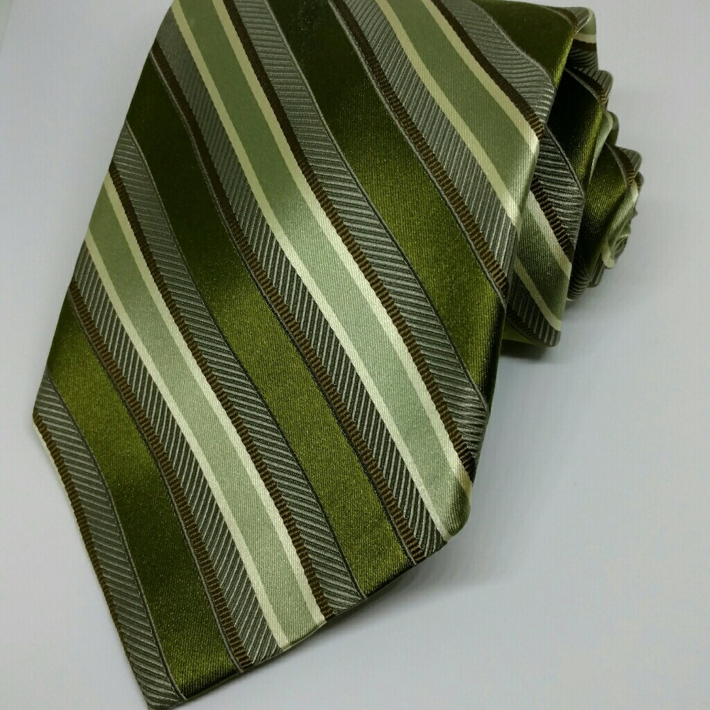 Paul Dione 100% Silk Tie