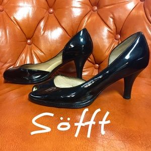 SOFFT Black Patent Leather Peeptoe Pumps Heels