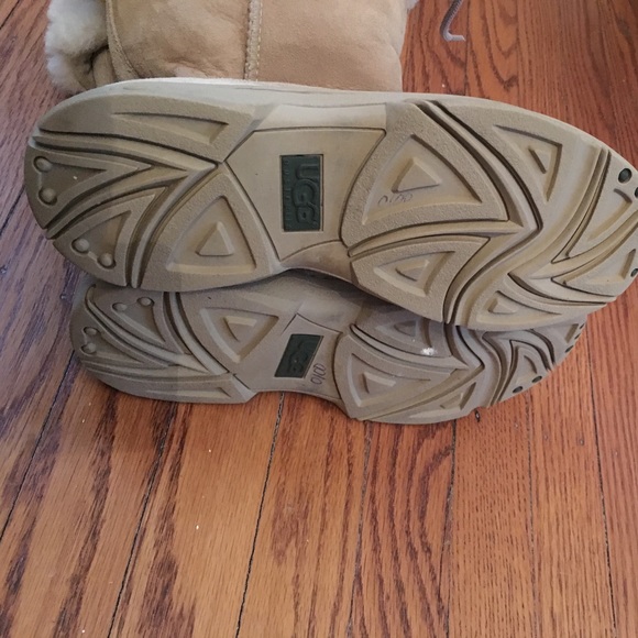 Ugg sand boots - Picture 4 of 5
