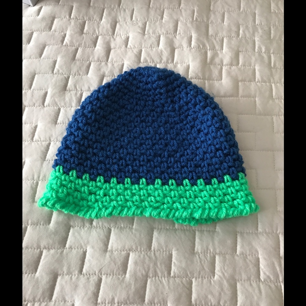 Caps - Picture 2 of 4