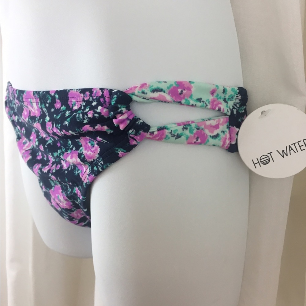 NWT Hot Water Bikini Bottom