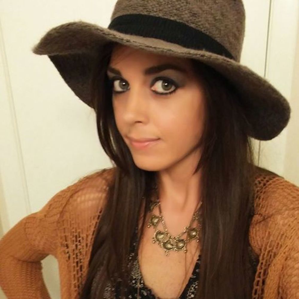 Meet your Posher, Brandy