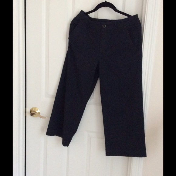 Ann Taylor Loft crop wide leg jeans - Picture 5 of 6